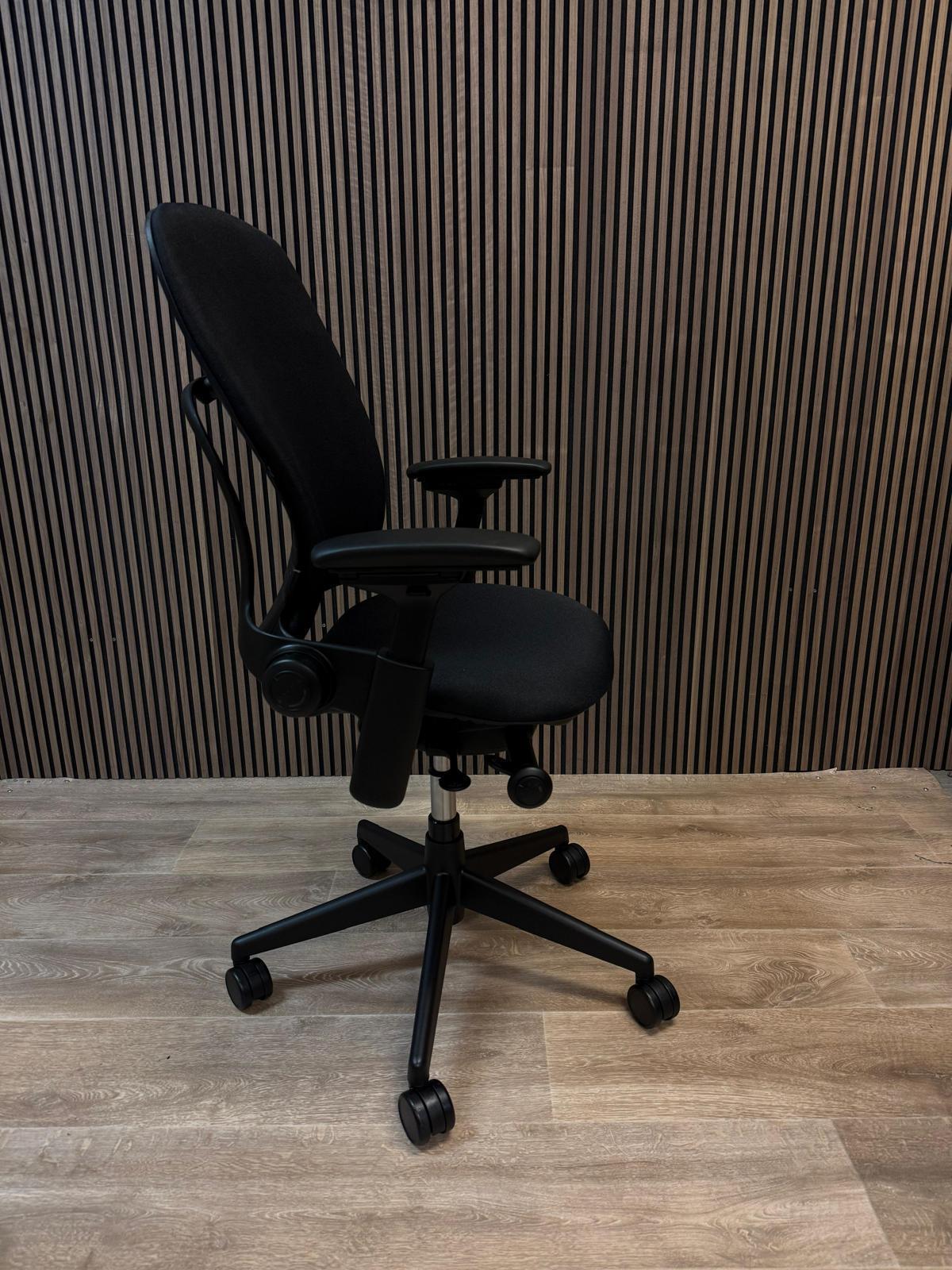 Steelcase Leap V2 Summer Deal
